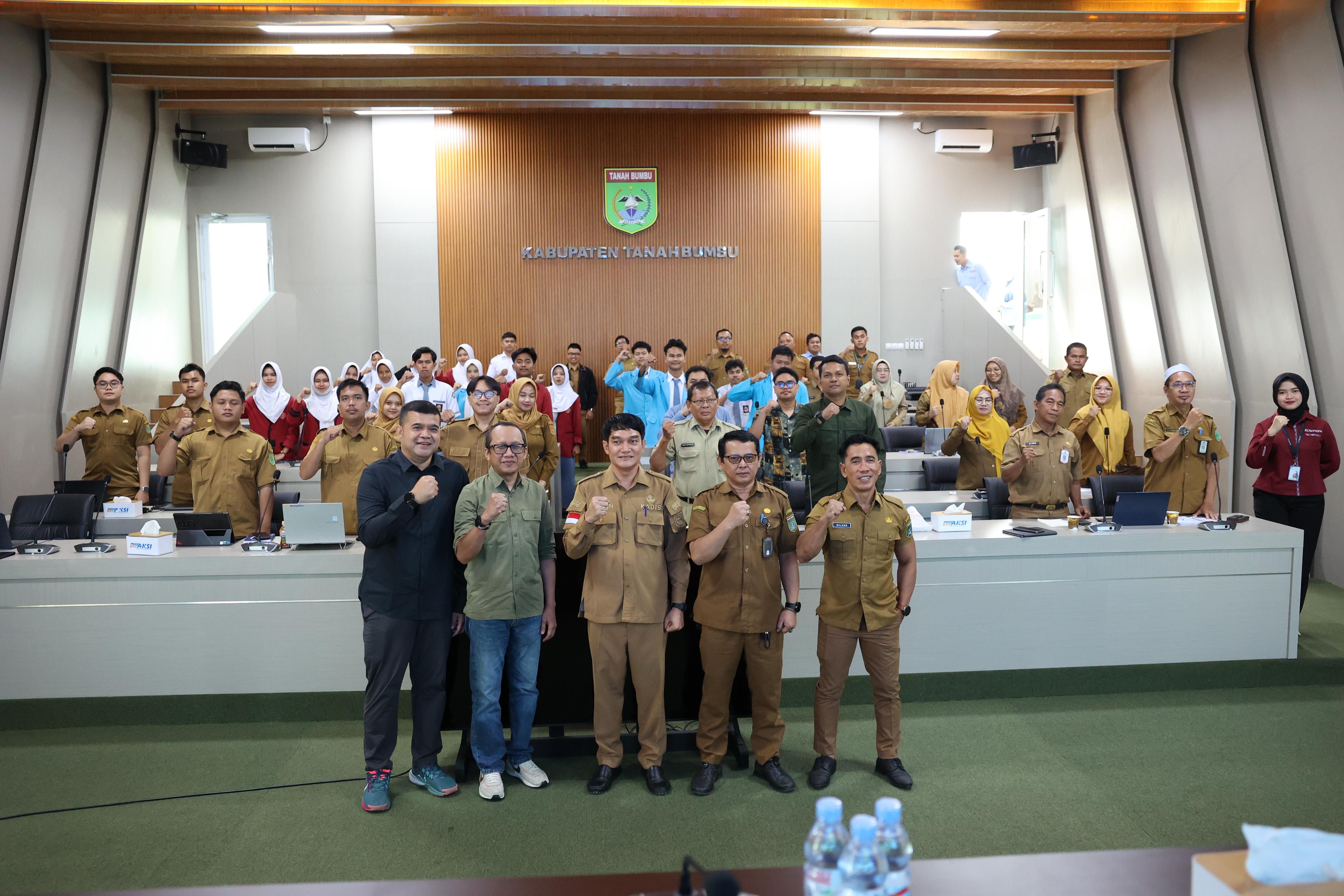 Aksi Pelatihan Jurnalistik di Tanah Bumbu, Tingkatkan Kualitas Informasi Publik ke Masyarakat